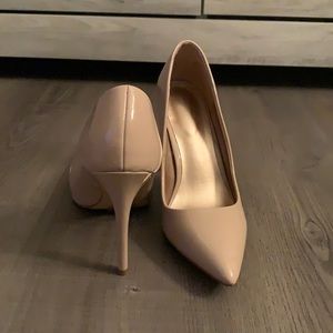 Nude Heel